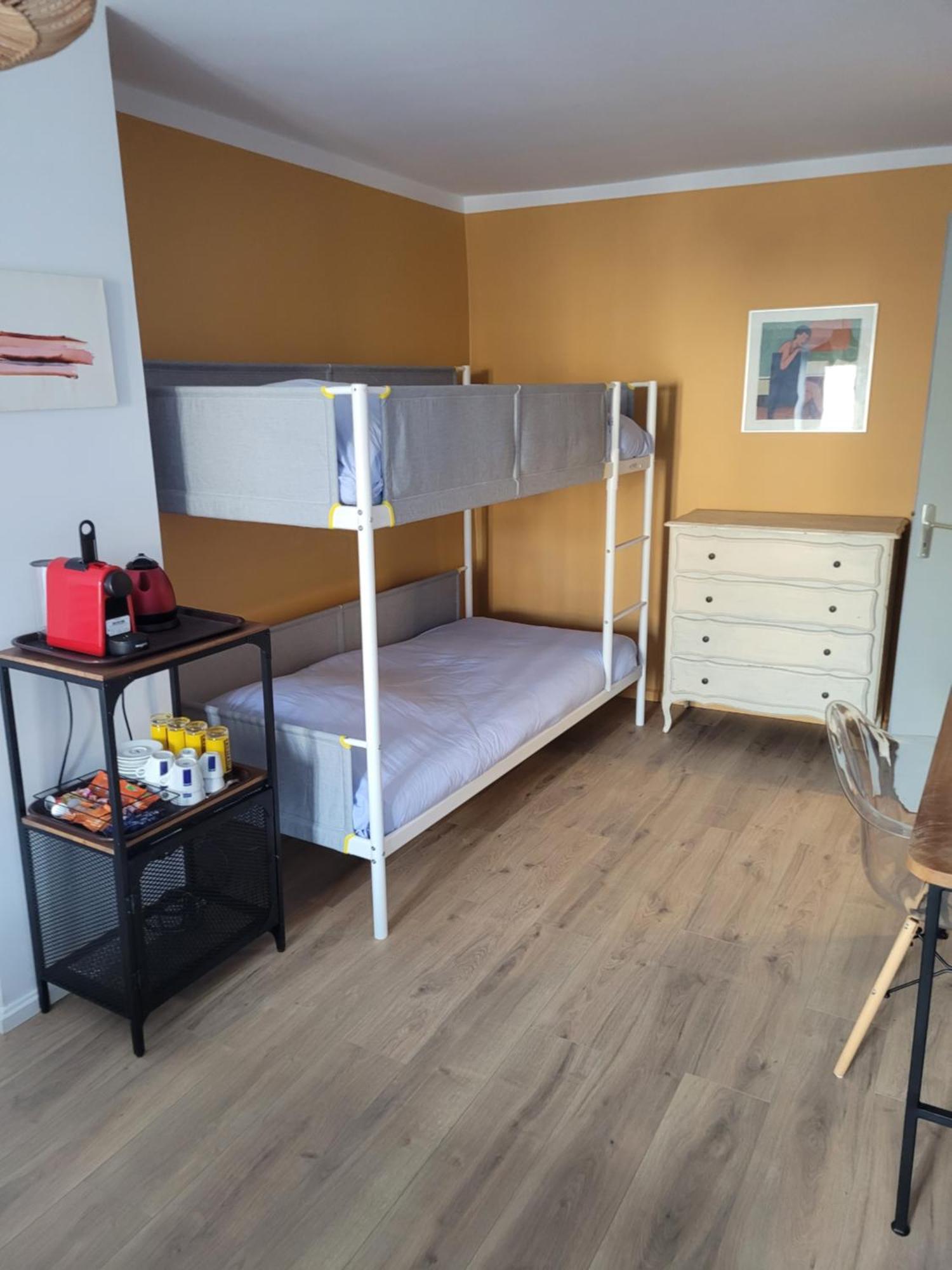 Chambres D'Hotes Du Bistrot D'Ici Saint-Saturnin  Kültér fotó